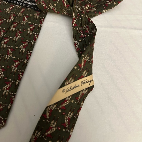 SALVATORE FERRAGAMO Vintage Golfer Silk Tie - Picture 5 of 6